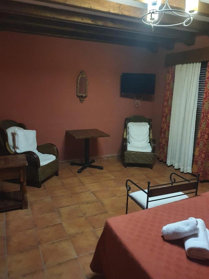 Hostal La Plata Oropesa Kültér fotó