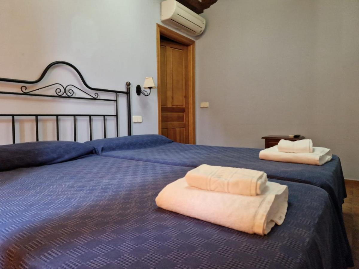 Hostal La Plata Oropesa Kültér fotó